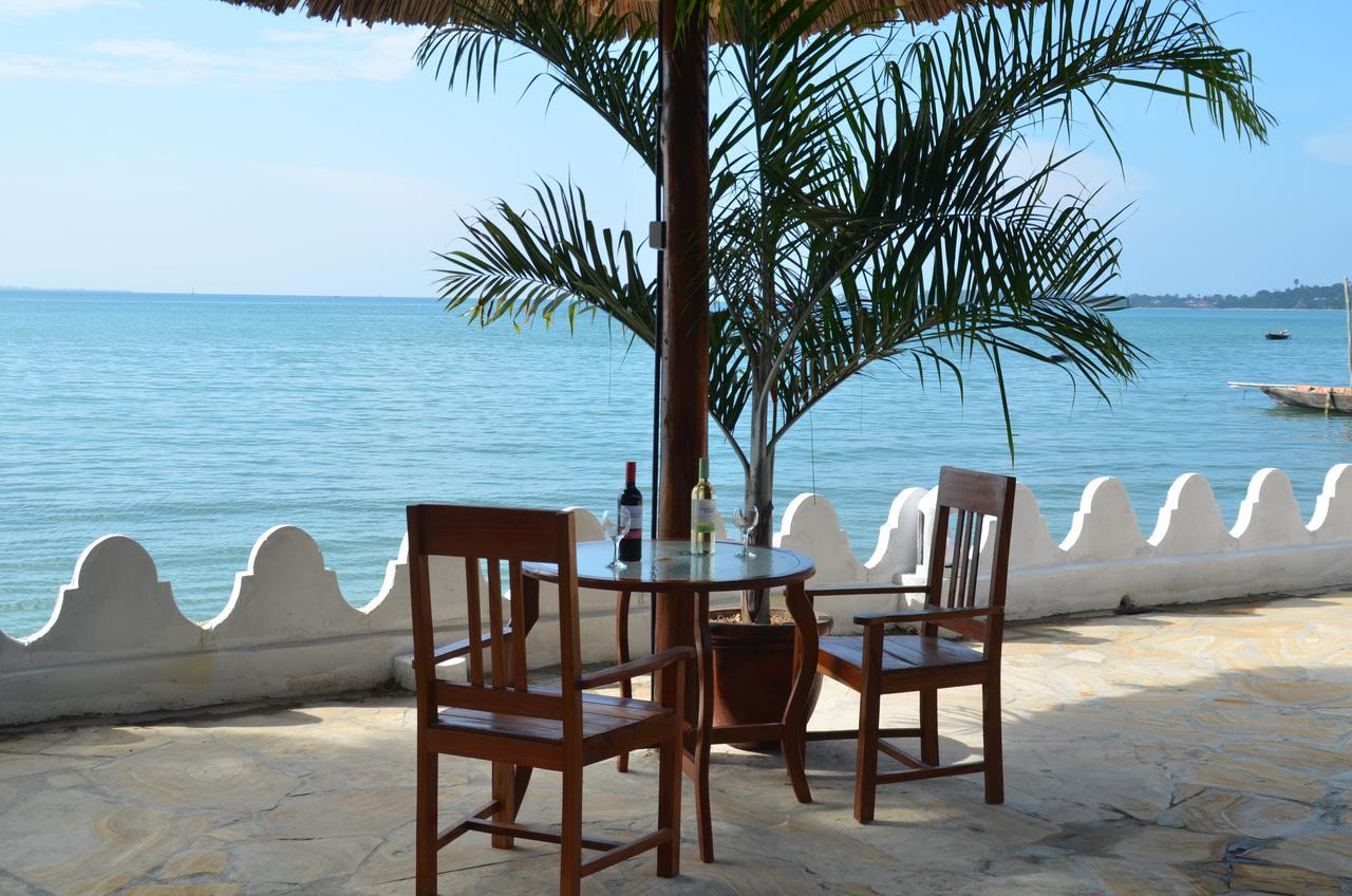 Sea View Beach Hotel Zanzibar Bagian luar foto